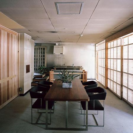 Hotel Sunshine/三舎院 Осака Екстериор снимка